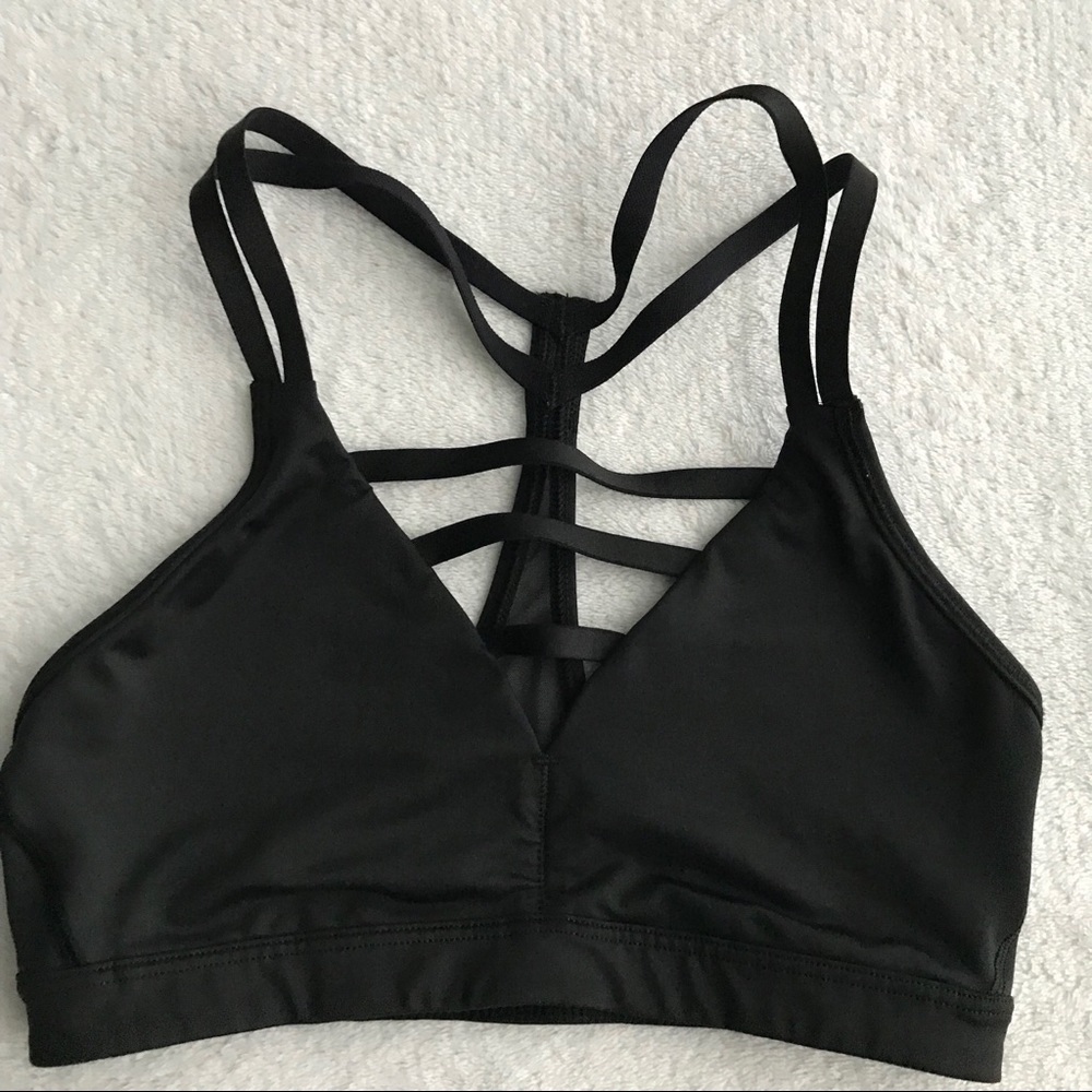 Victoria’s Secret Sports Bra Size XS